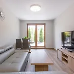 Appartamento Apartamenty Bluesky-Ogrodnicza - Nowoczesne Apartamenty Z Balkonem I Widokiem Na Gory, Blisko Centrum Karpacza, Stokow Narciarskich I Atrakcji Karpacz