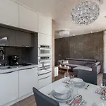Apartamenty Bluesky-Ogrodnicza - Nowoczesne Apartamenty Z Balkonem I Widokiem Na Gory, Blisko Centrum Karpacza, Stokow Narciarskich I Atrakcji * Karpacz