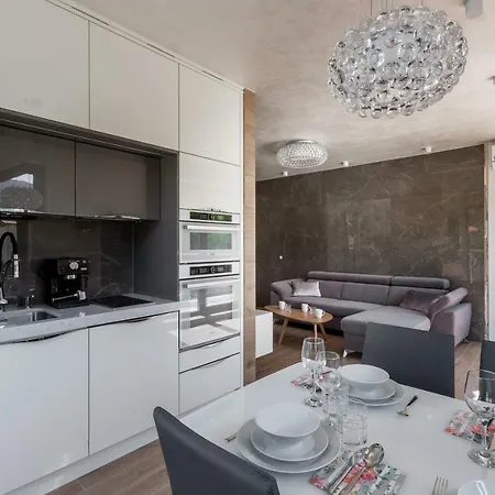 Bluesky - Ogrodnicza 7 I 9 - Z Widokiem Na Gory, W Zielonej Okolicy, Blisko Centrum I Atrakcji Karpacza * Karpacz