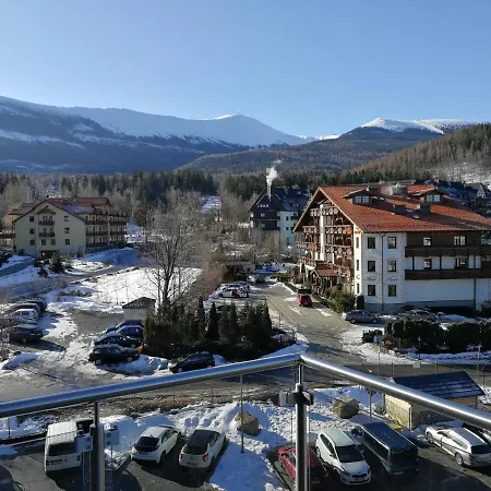 Bluesky - Ogrodnicza 7 I 9 - Z Widokiem Na Gory, W Zielonej Okolicy, Blisko Centrum I Atrakcji Karpacza 아파트
